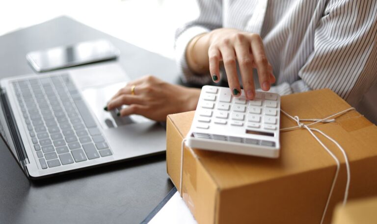 shipping cost from dubai to india