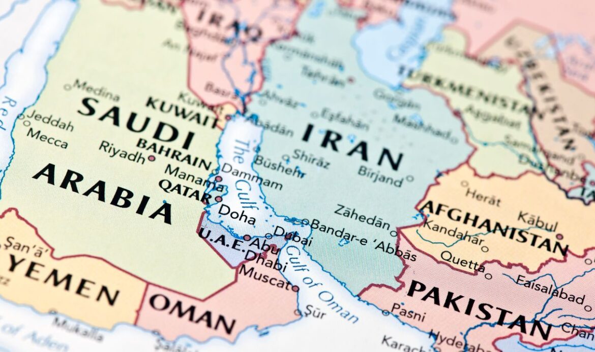 shipping from dubai to iran