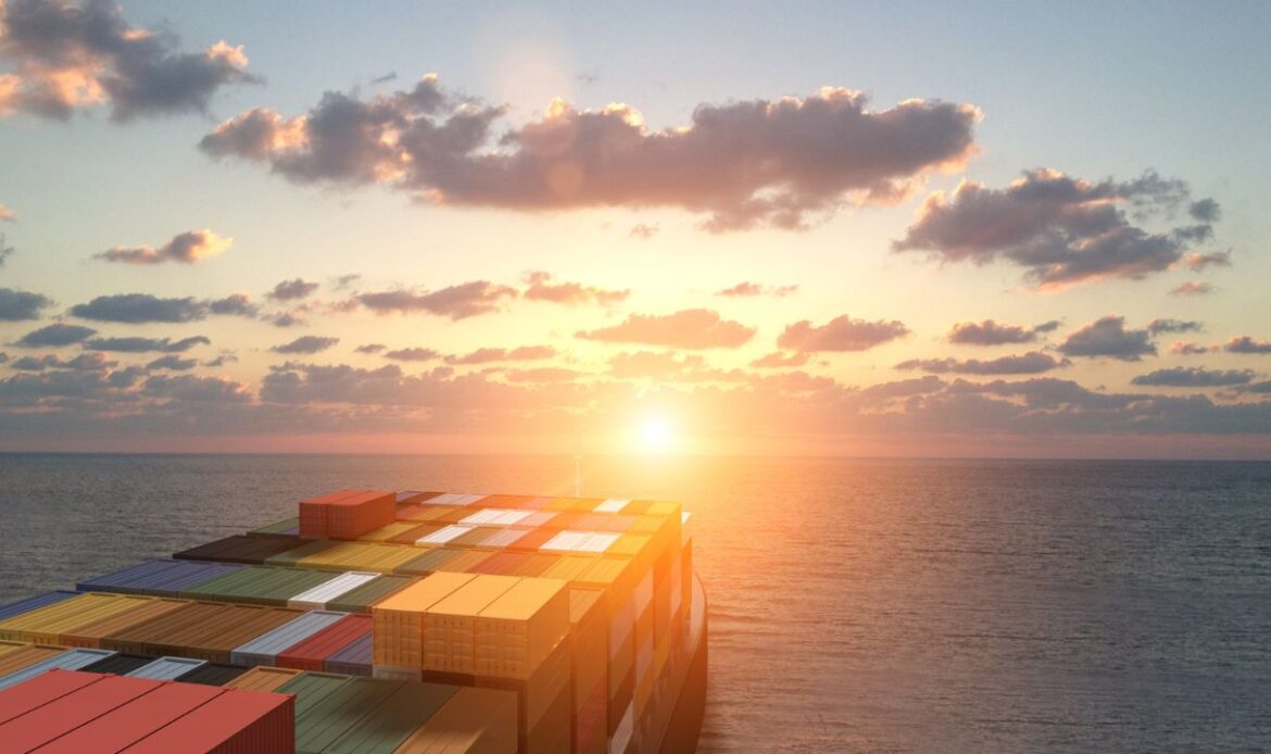 dubai to canada shipping