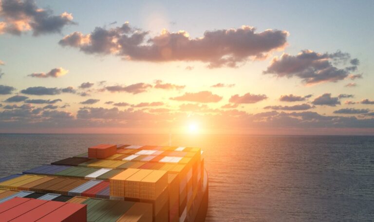 dubai to canada shipping